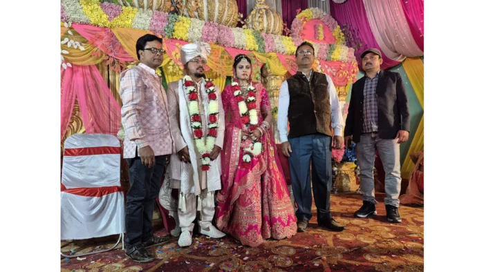Wedding गाजे-बाजे और आतिशबाजी के बीच सुनिधि के हुए विवेक, नम आंखों से हुई विदाई : Chakia Wedding