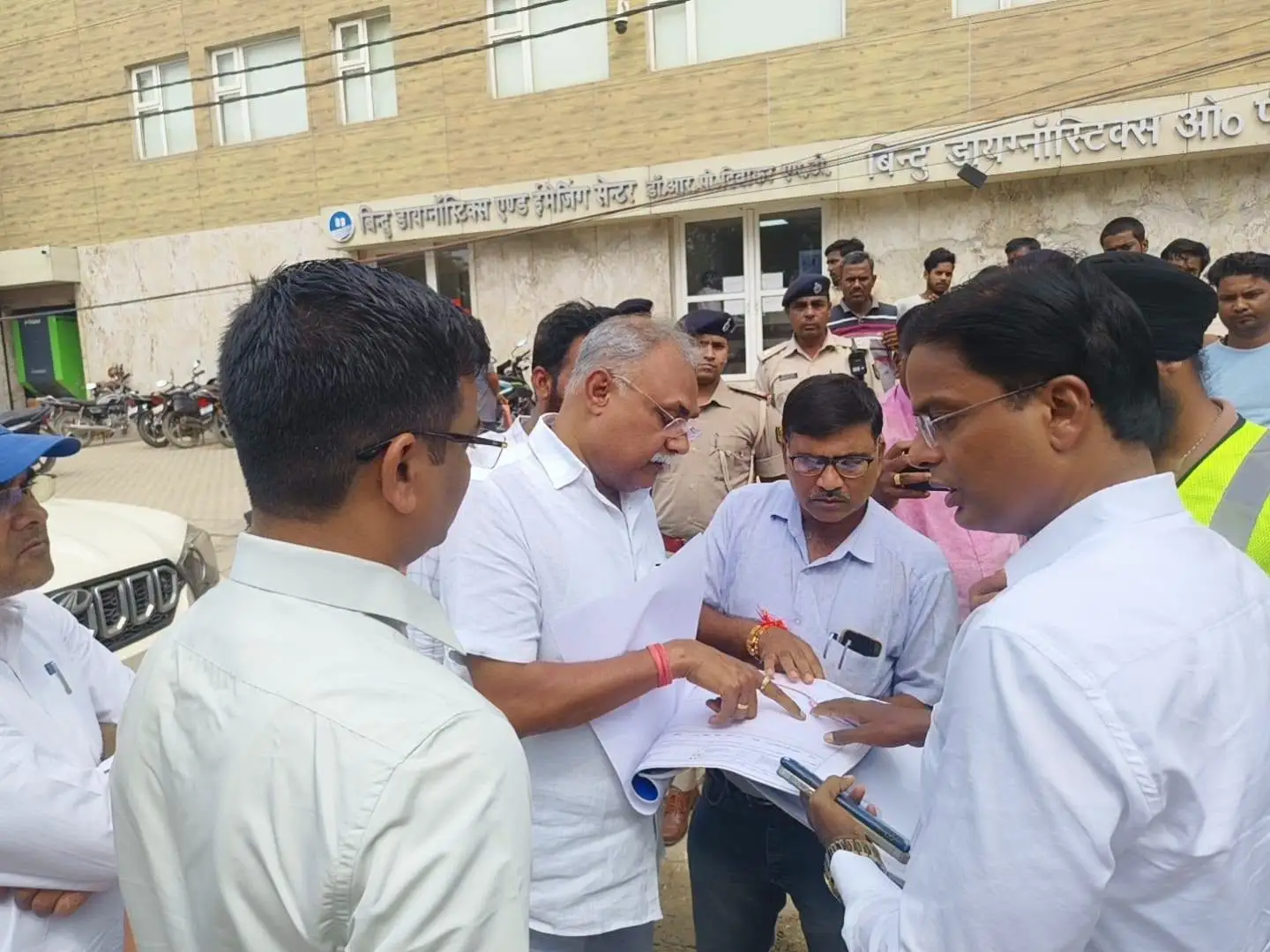 एलिवेटेड कॉरिडोर Darbhanga News एलिवेटेड कॉरिडोर की धीमी रफ्तार पर सांसद ने