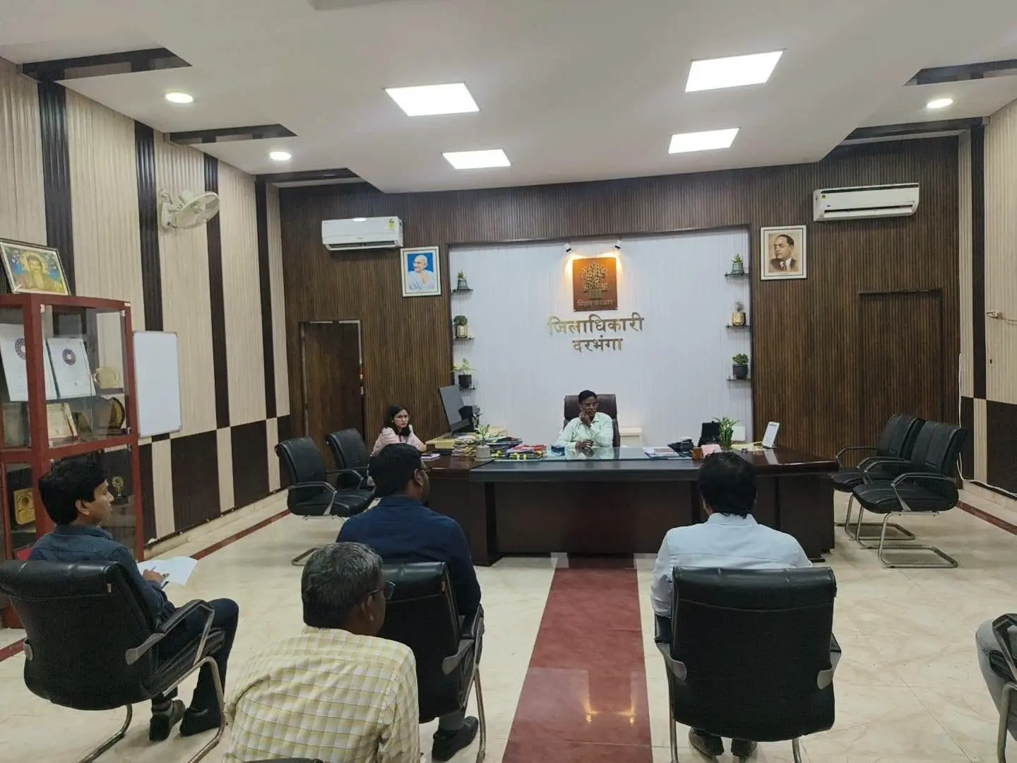 आरओबी Darbhanga News चार आरओबी पर डीएम की नजर निर्माण में देरी