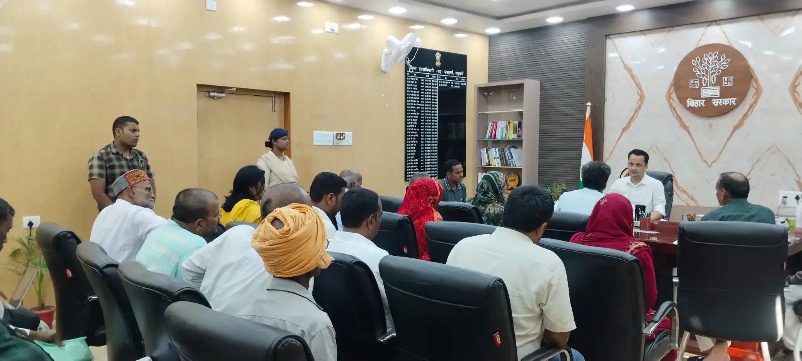 Madhubani News सेवा संवाद समाधान अनुश्रवण प्रणाली में 47