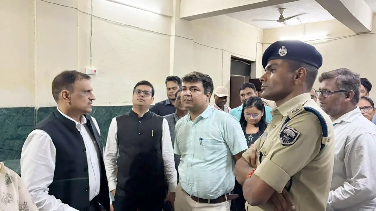 Rohtas News पटना हाईकोर्ट के आदेश पर एक्शन जज और DM ने