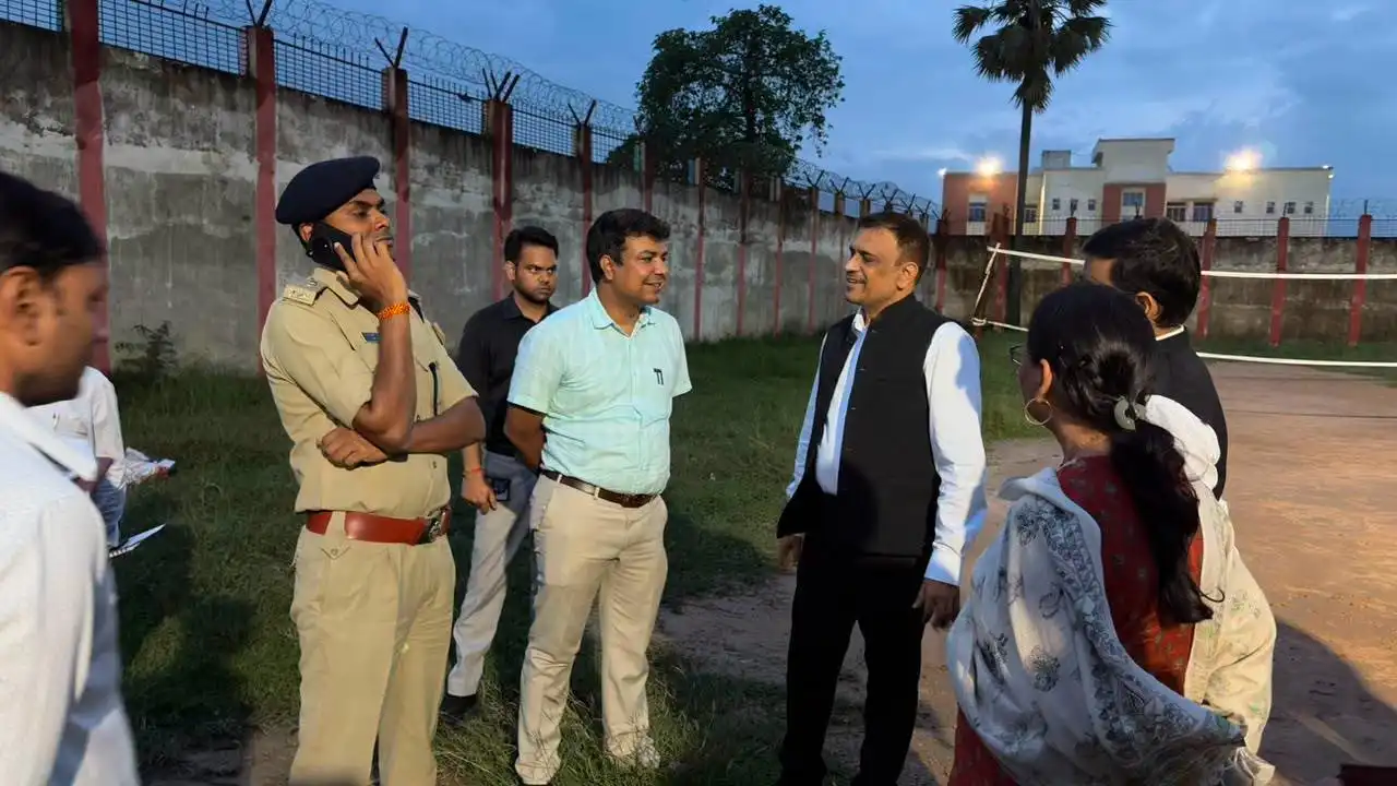 Rohtas News पटना हाईकोर्ट के आदेश पर एक्शन जज और DM ने